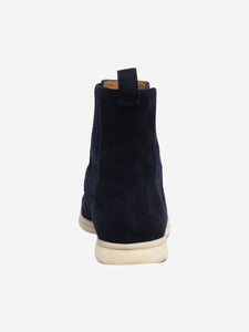 Loro Piana Navy suede Abbey walk boots - size EU 38