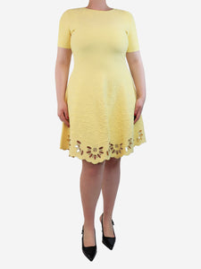 Oscar De La Renta Yellow floral embroidered midi dress - size M