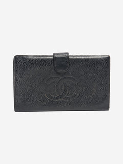 Black vintage caviar bifold wallet Wallets, Purses & Small Leather Goods Chanel 