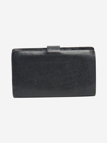 Black vintage caviar bifold wallet alternate image