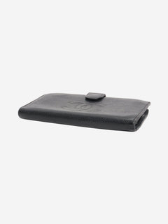 Black vintage caviar bifold wallet Wallets, Purses & Small Leather Goods Chanel 