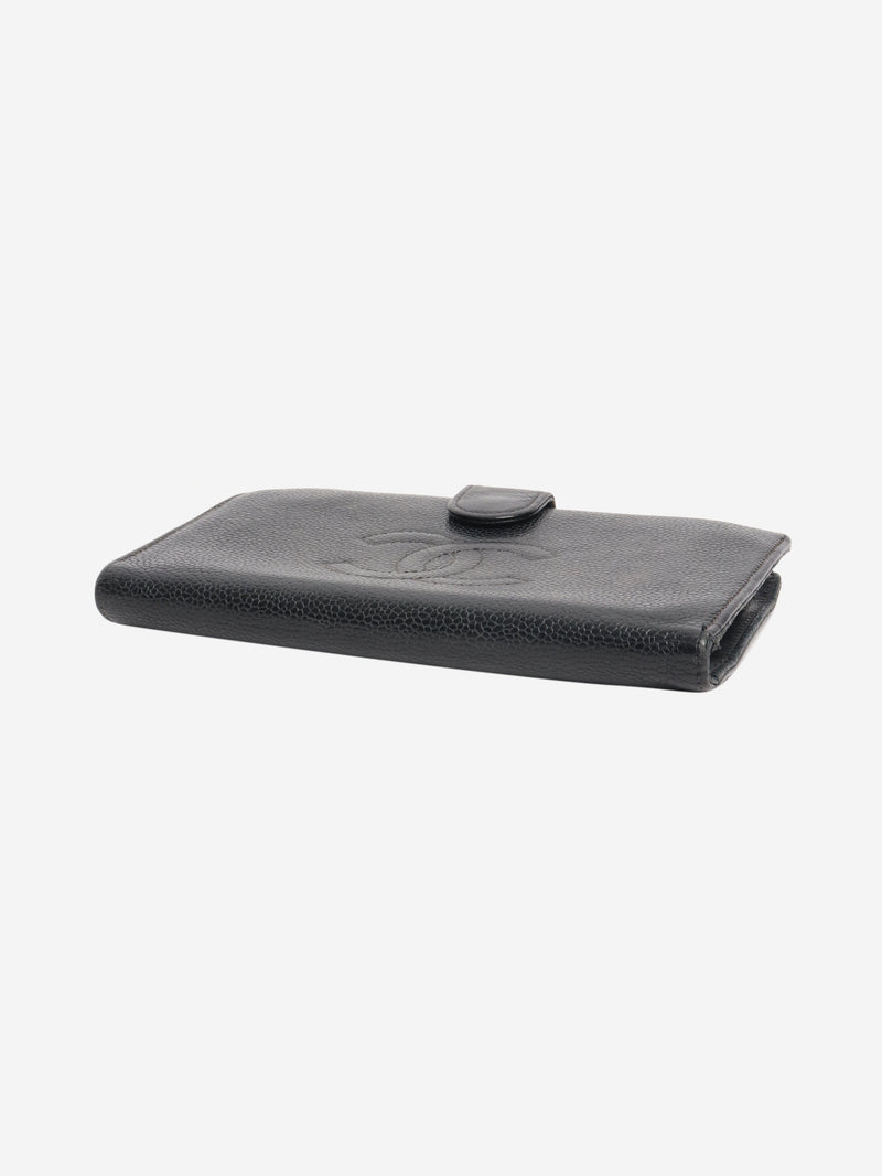 Black vintage caviar bifold wallet Wallets, Purses & Small Leather Goods Chanel 