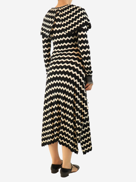 Black and white zig-zag midi dress - size UK 10 alternate image