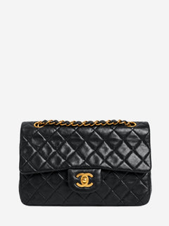 Black vintage lambskin Medium Classic Double Flap bag Shoulder bags Chanel 