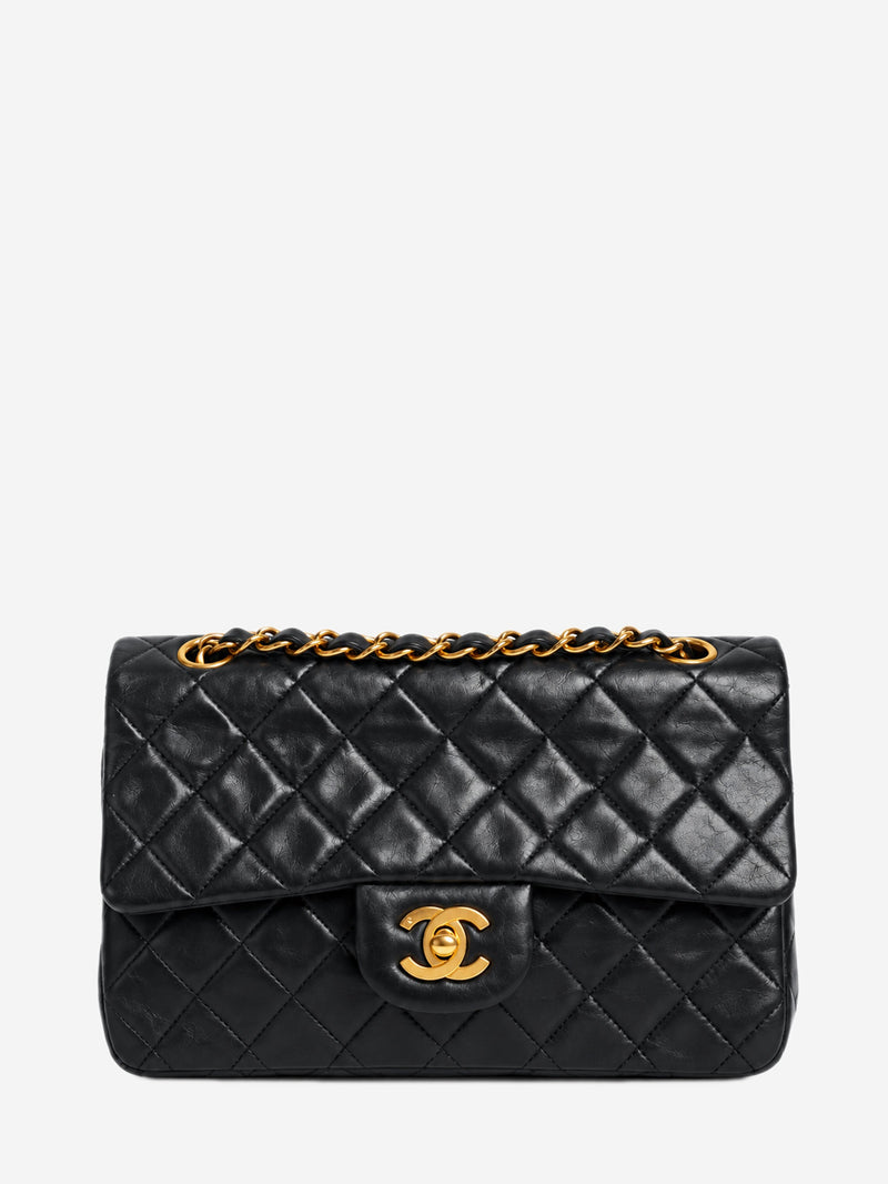 Black vintage lambskin Medium Classic Double Flap bag Shoulder bags Chanel 