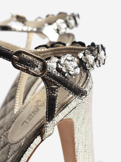 Gold metallic faux-pearl embellished sandal heels - size EU 39 Heels Chanel 