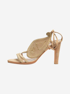 Hermes Ivory embroidered heels - size EU 40