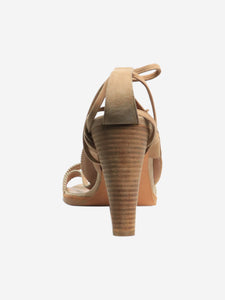 Hermes Ivory embroidered heels - size EU 40