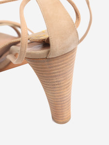 Hermes Ivory embroidered heels - size EU 40