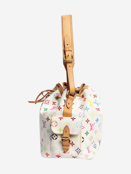 White Petit Noe bag alternate image