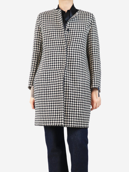 Black and white houndstooth coat - size UK 12 product image