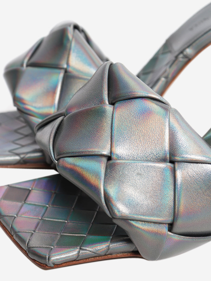 Grey holographic Intrecciato heels - size EU 39 Heels Bottega Veneta 