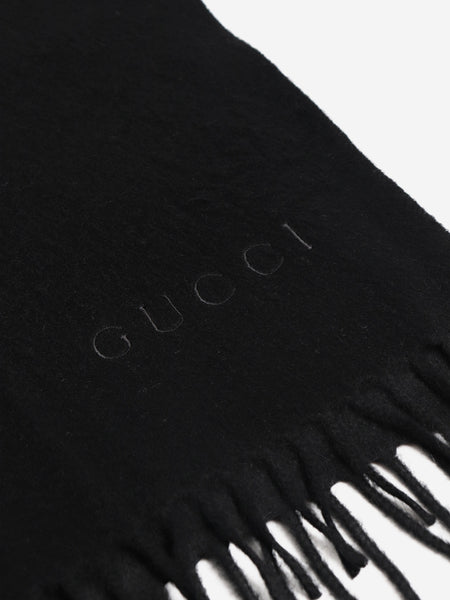 Black cashmere fringed scarf alternate image
