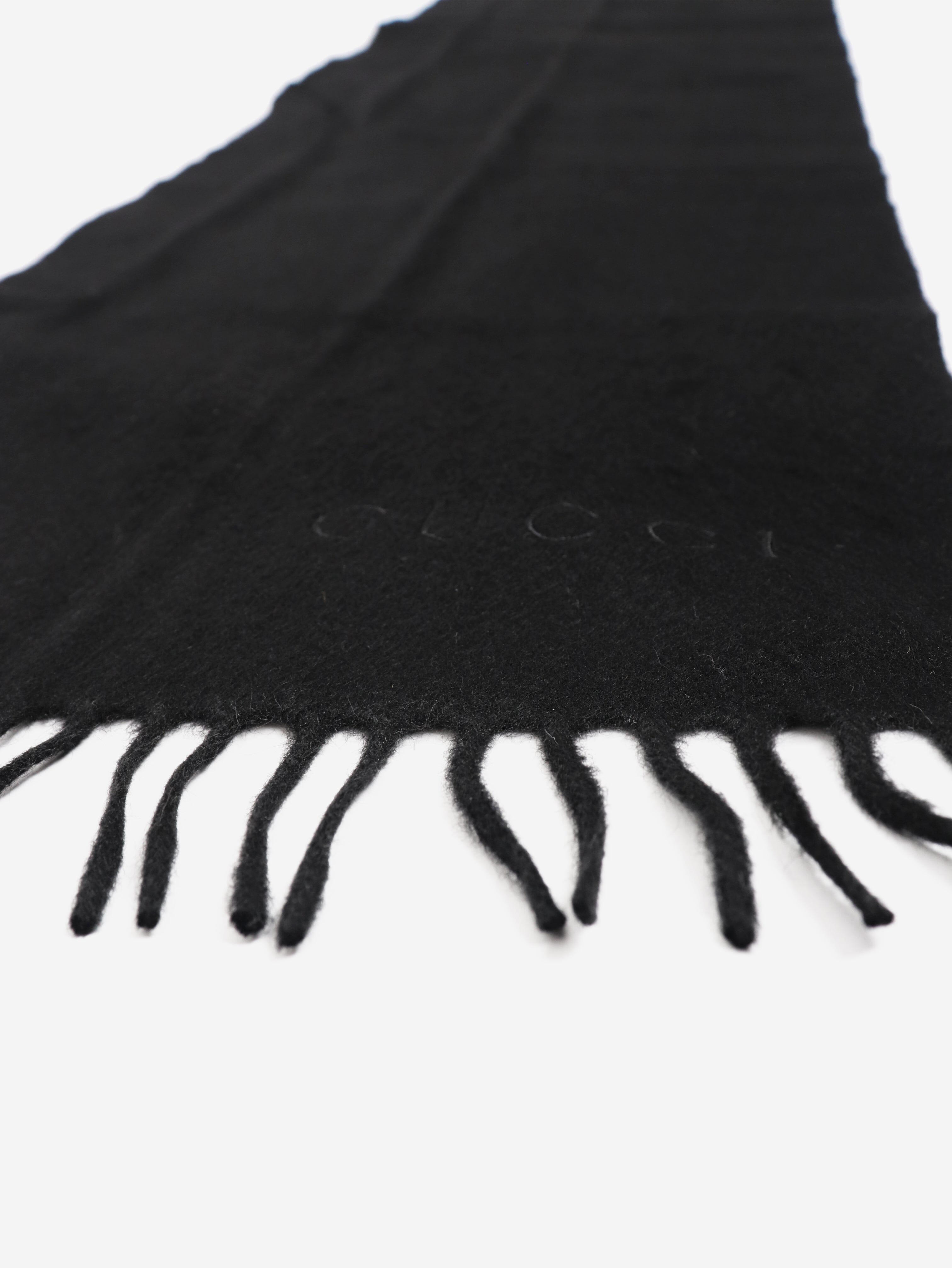 Black cashmere fringed scarf Scarves Gucci 