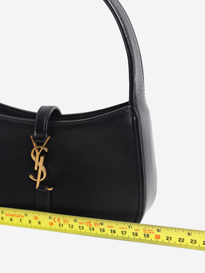 Black leather Le 5 à 7 Mini hobo bag Shoulder bags Saint Laurent 