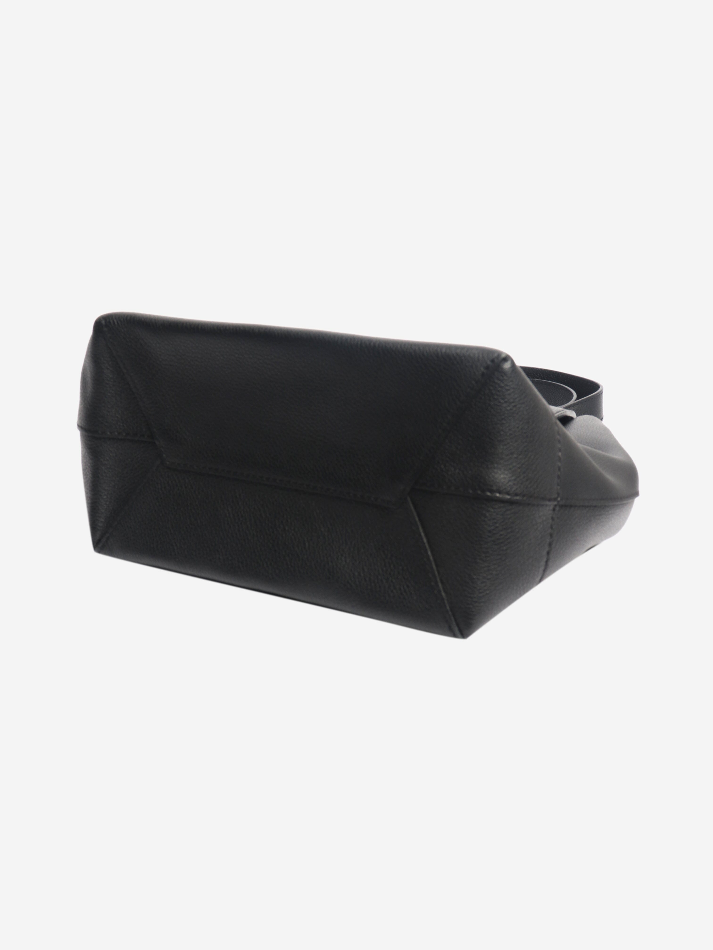 Black 2016 Lockme backpack Backpacks Louis Vuitton 