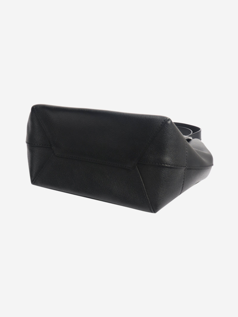 Black 2016 Lockme backpack Backpacks Louis Vuitton 