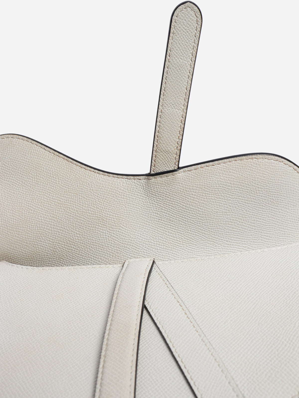 Cream 2011 grained calfskin saddle bag Shoulder bags Dior 