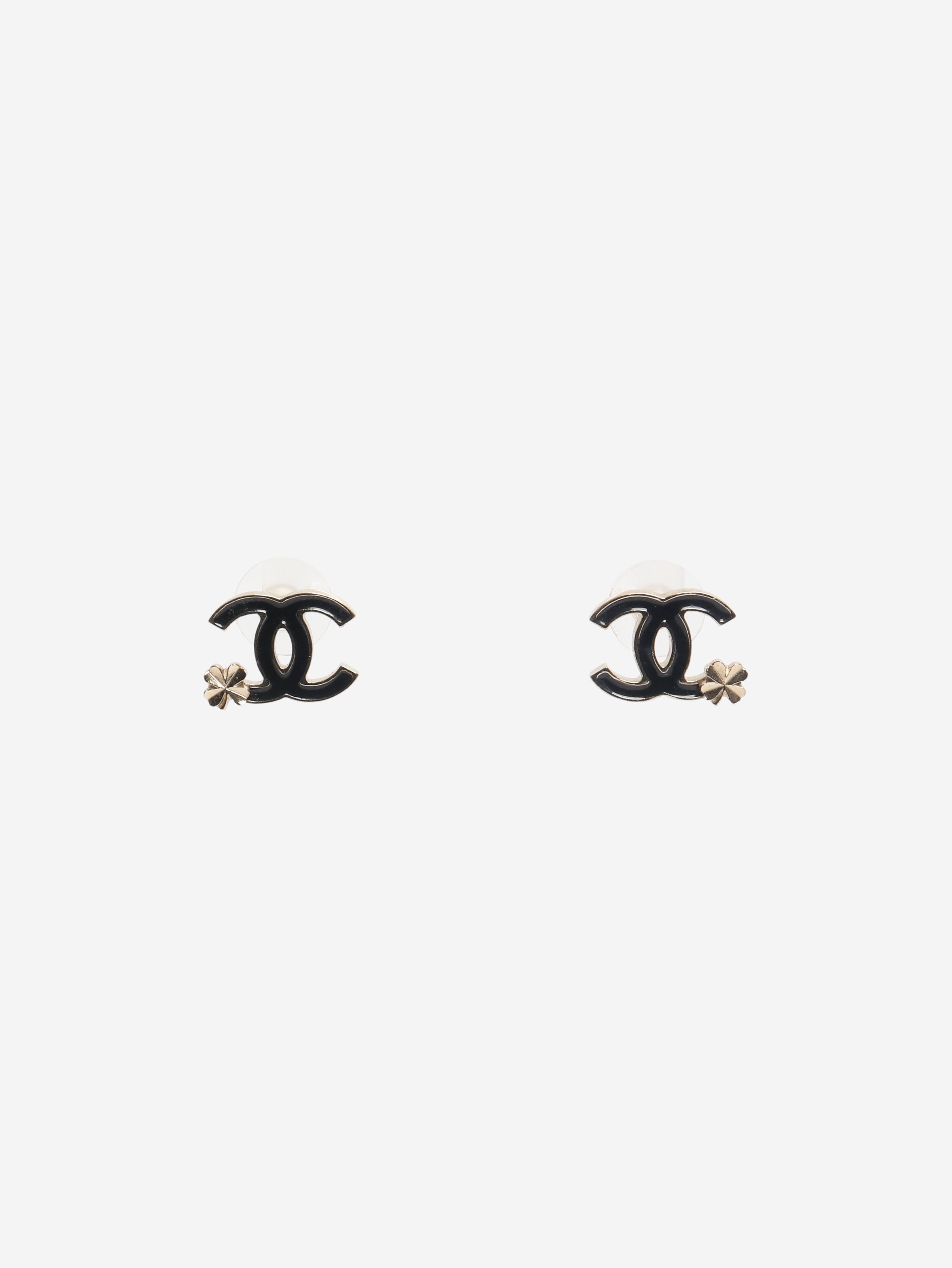 Gold and black CC four-leaf clover earrings Earrings Chanel 