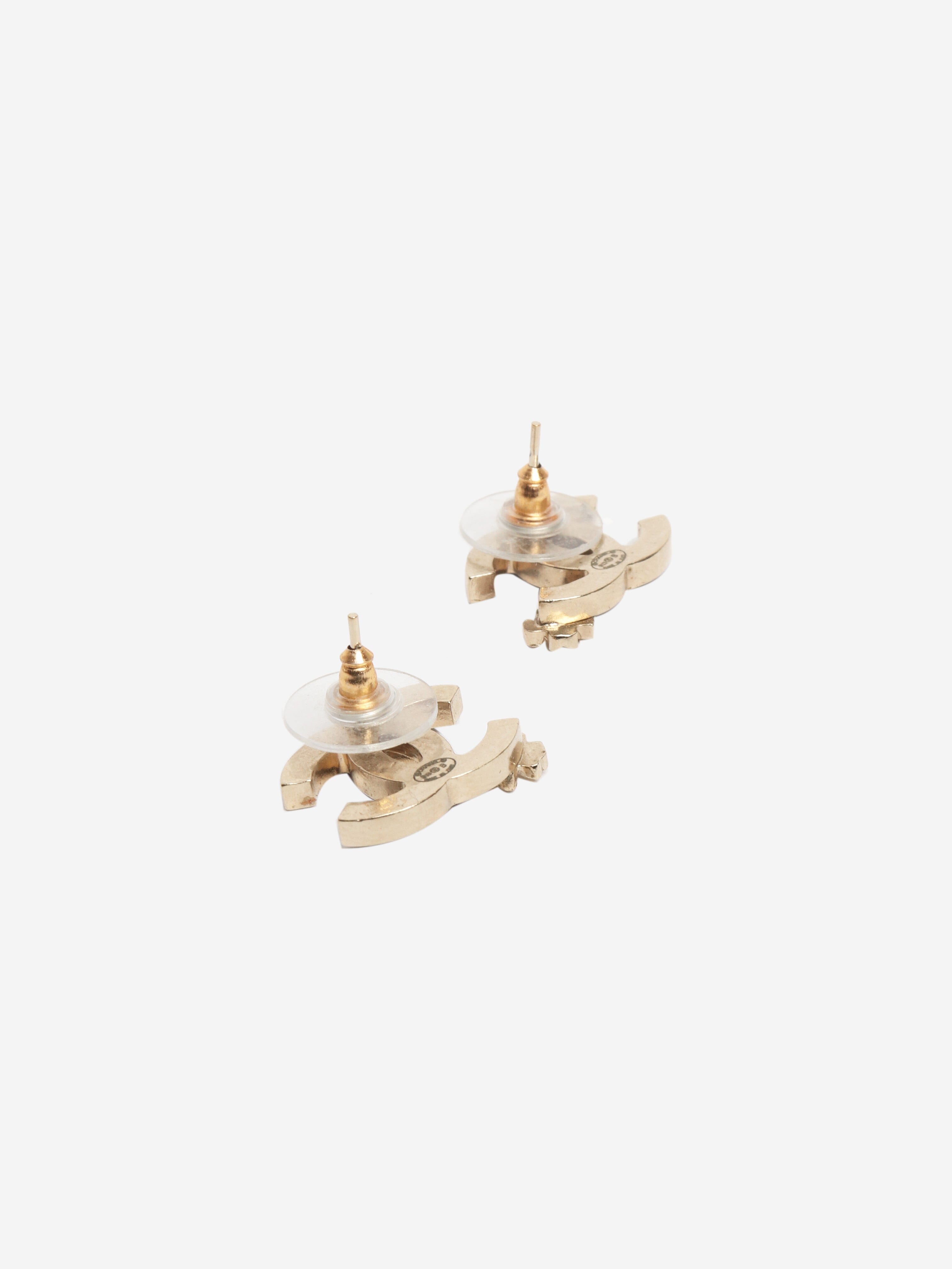 Gold and black CC four-leaf clover earrings Earrings Chanel 