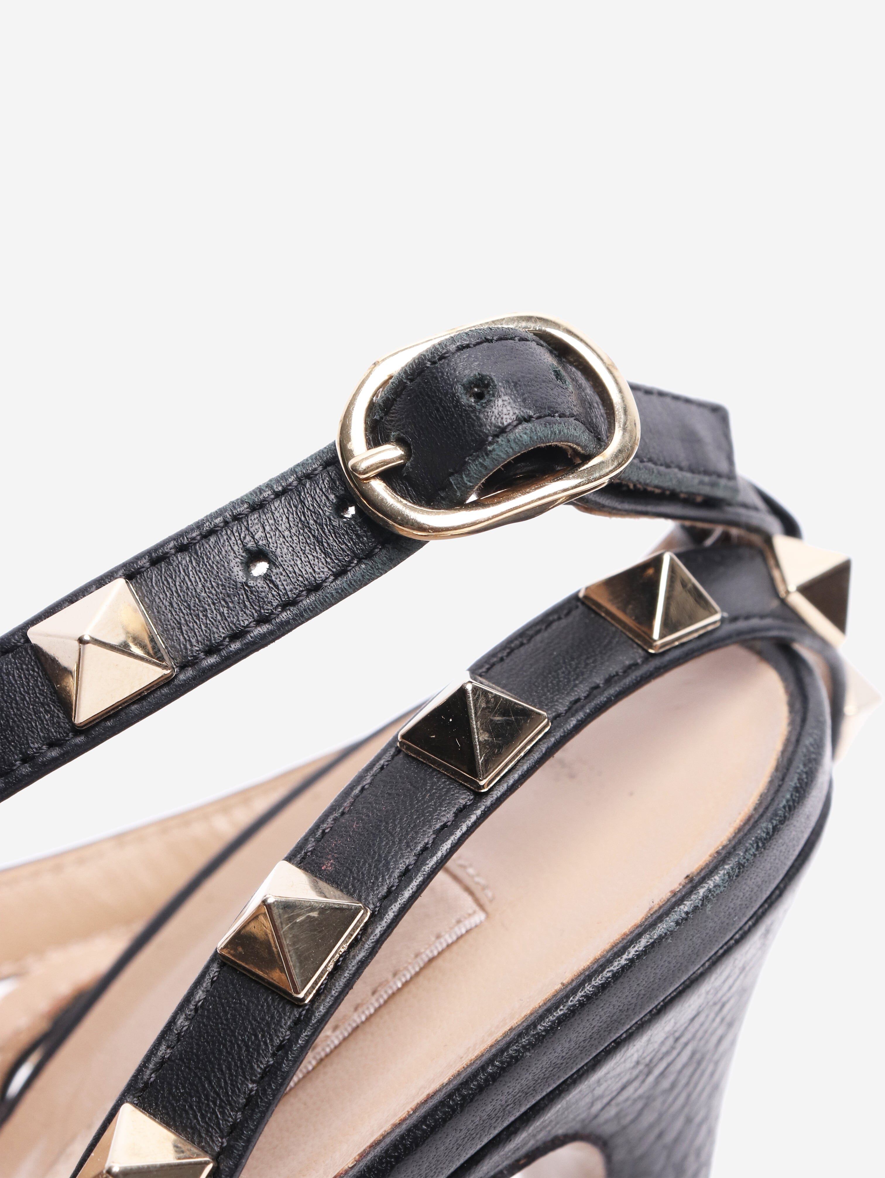 Black Rockstud leather pumps - size EU 41 Heels Valentino 