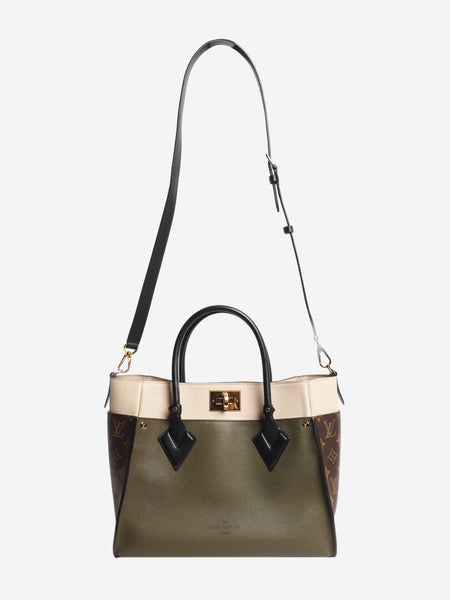 Khaki On My Side MM tote bag alternate image