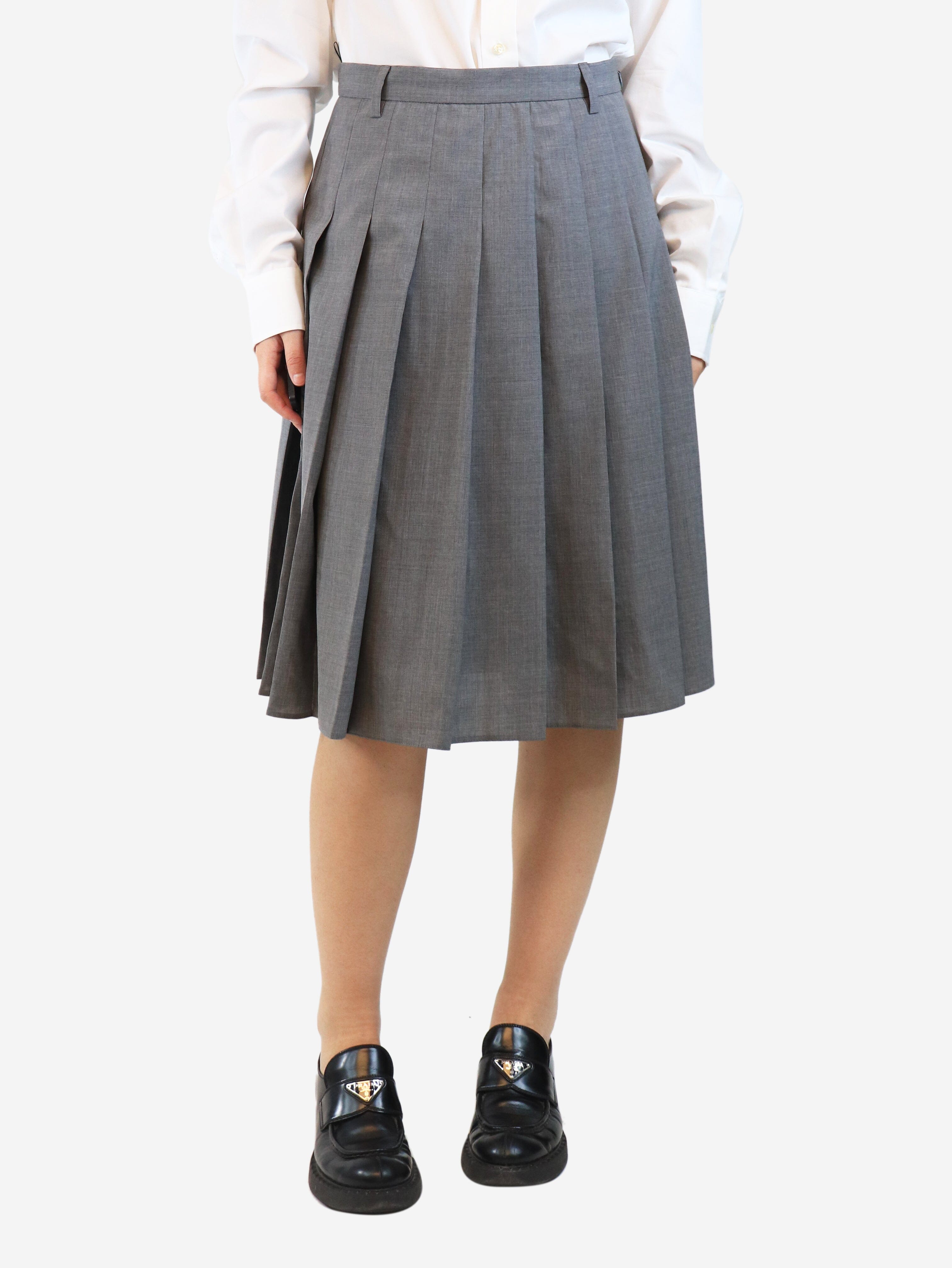 Prada pre-owned grey pleated wool midi skirt - size UK 10 – Sign