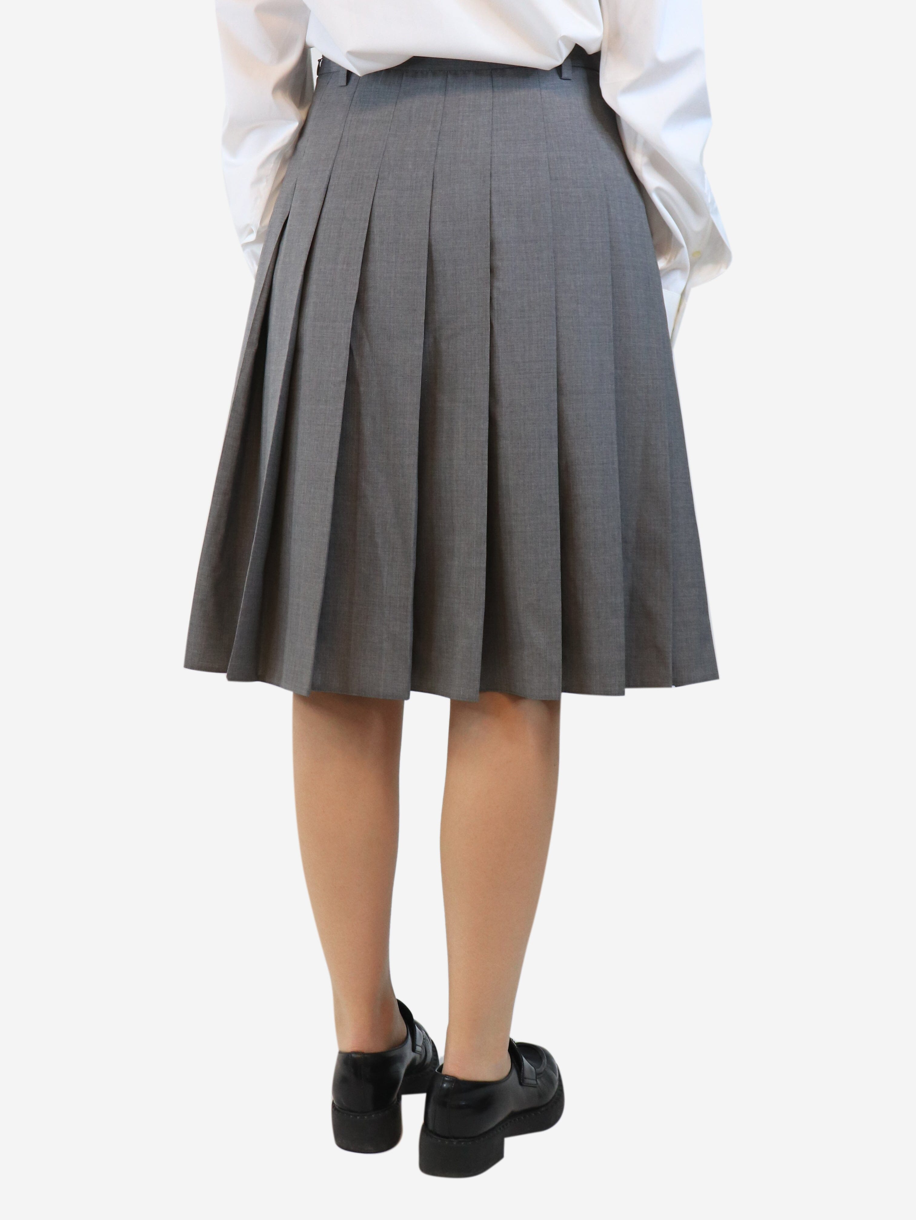 Grey pleated wool midi skirt - size UK 10 Skirts Prada 
