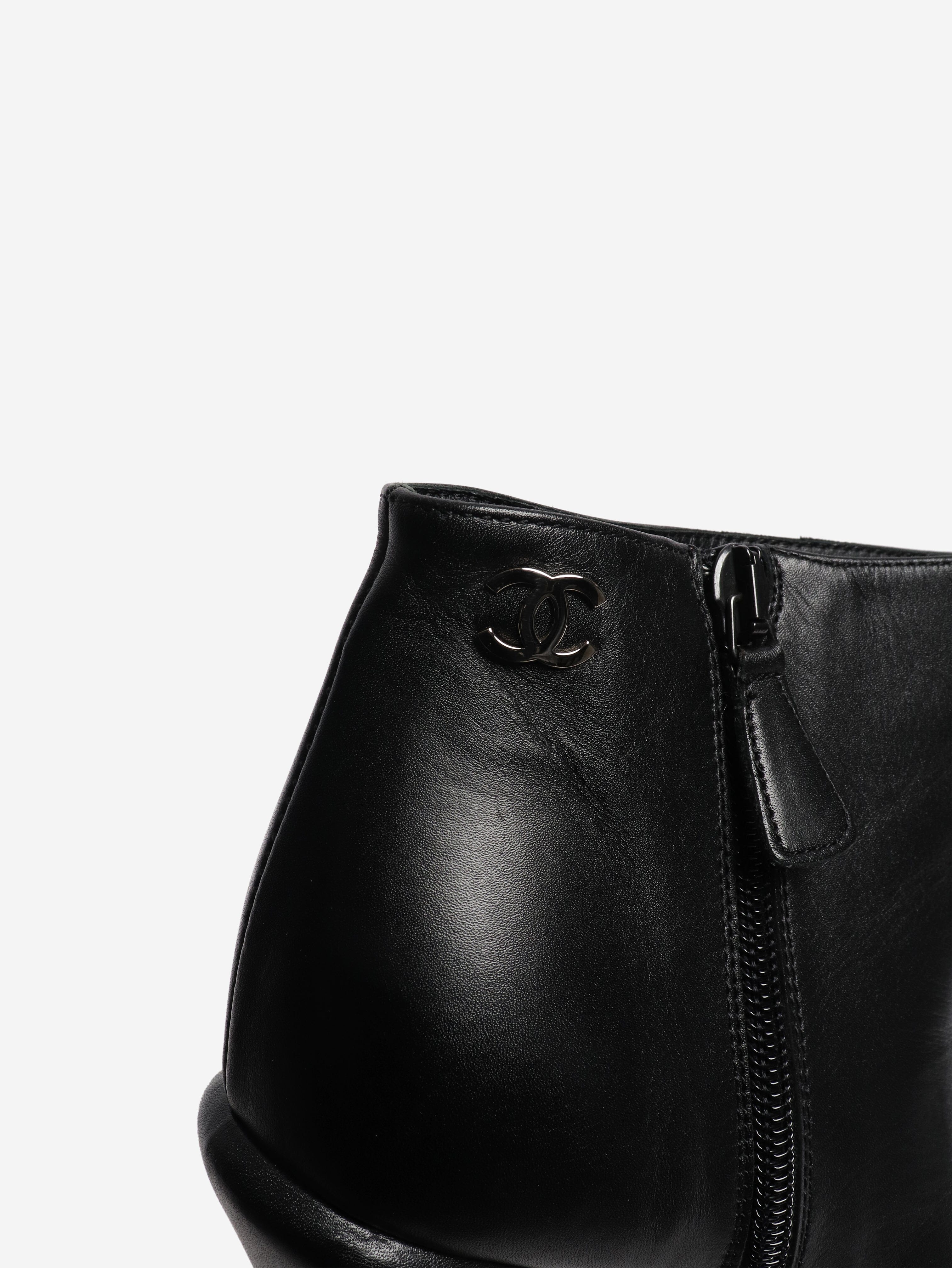 Black leather platform boots - size EU 39 Shoes Chanel 