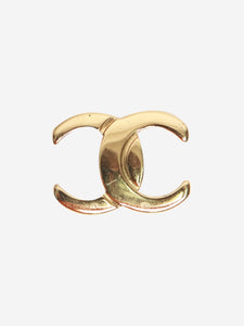 Chanel Gold CC brooch