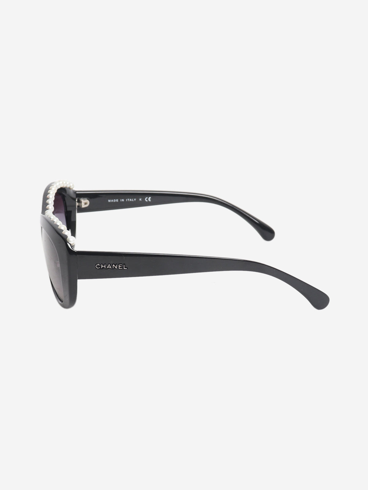 Black faux pearl cat-eye sunglasses Sunglasses Chanel 