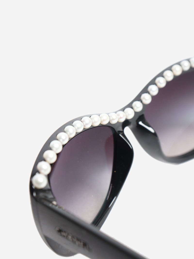 Black faux pearl cat-eye sunglasses Sunglasses Chanel 