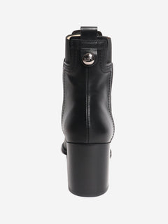 Black ankle boots - size EU 40 (UK 7) Boots Tod's 