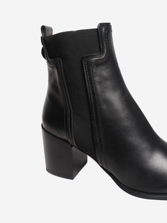 Black ankle boots - size EU 40 (UK 7) Boots Tod's 