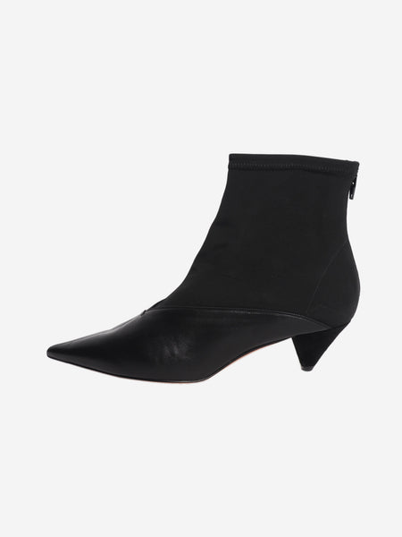 Black SS18 pointed ankle boots - size EU 38 product image