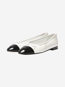 Chanel White patent leather ballet flats - size EU 37