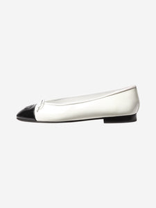 Chanel White patent leather ballet flats - size EU 37