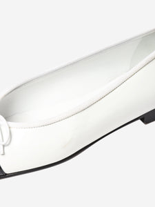 Chanel White patent leather ballet flats - size EU 37