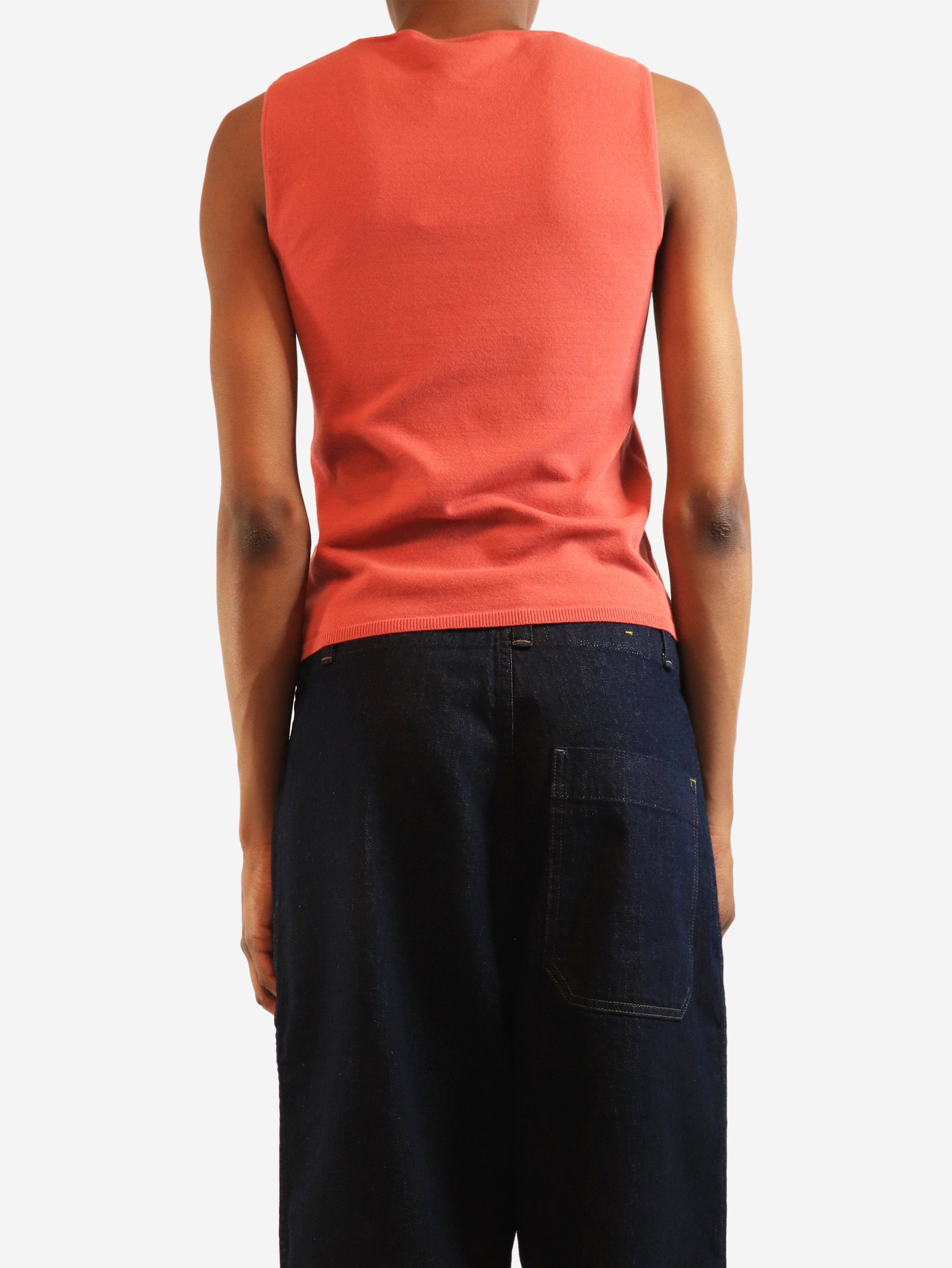 【未使用】MEDI CONCEPT LOGO KNIT TANK TOP Red knit tank top - size UK 8 | Sign of the Times