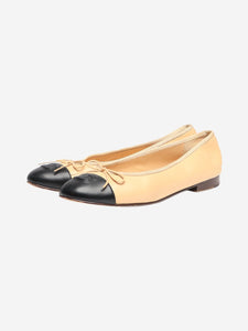 Chanel Beige leather ballet flats - size EU 38.5