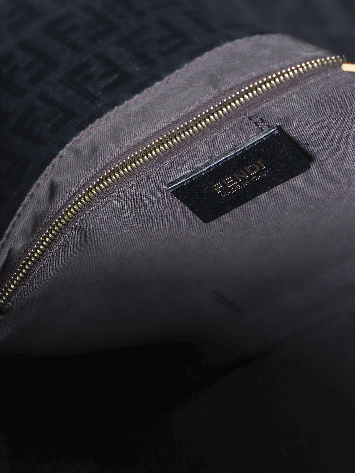Black Mamma Baguette shoulder bag