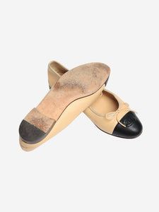 Chanel Beige leather ballet flats - size EU 38.5