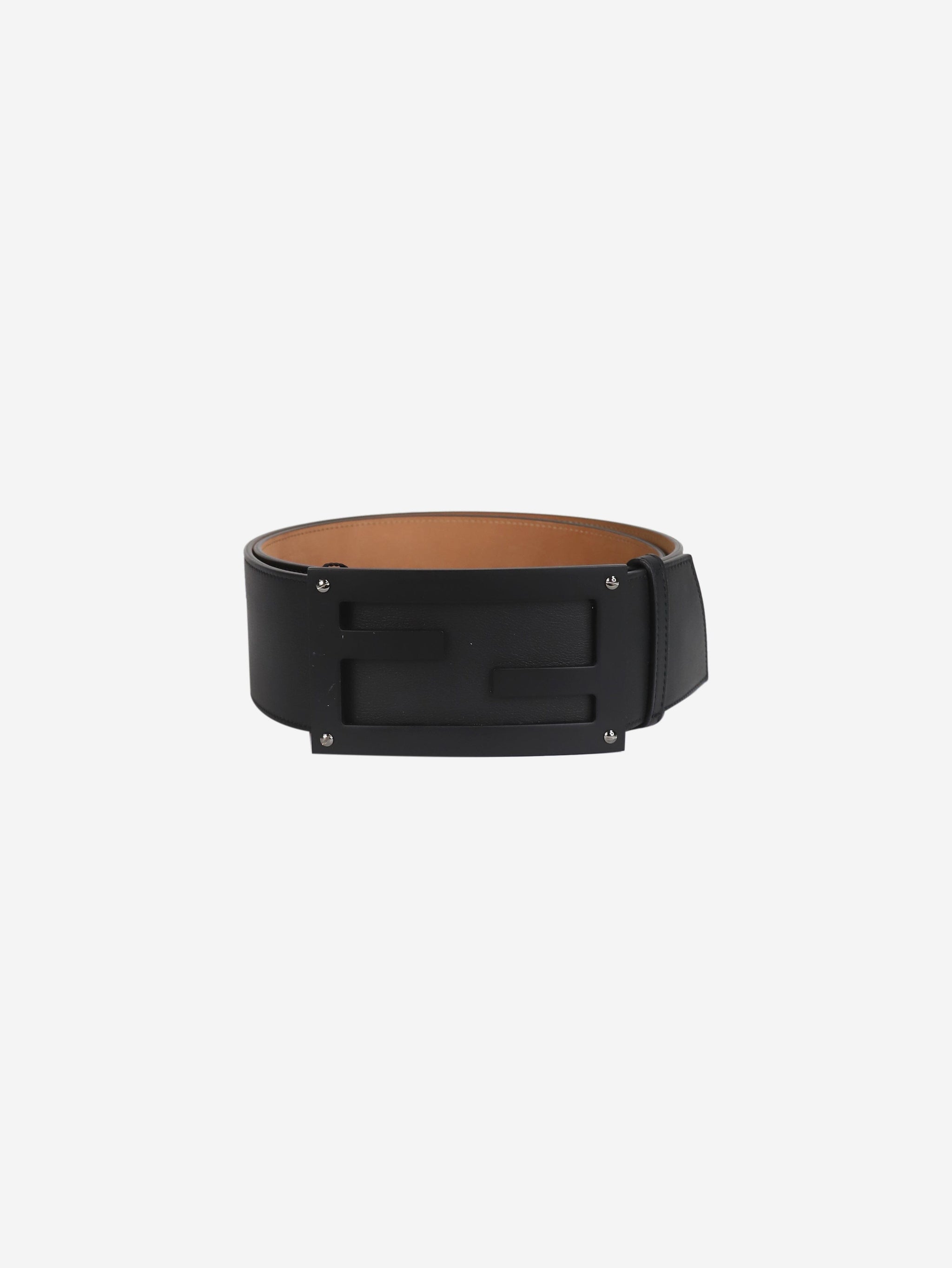 Fendi pre-owned black leather belt | Sign of the Times