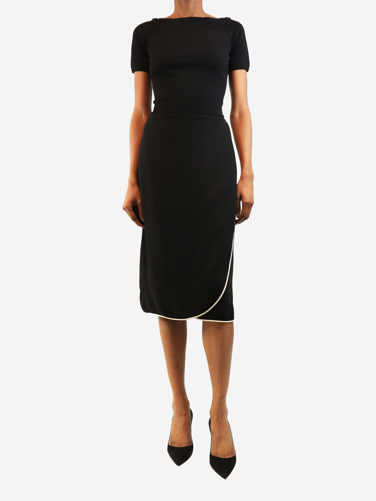 Black silk crepe midi skirt - size UK 8
