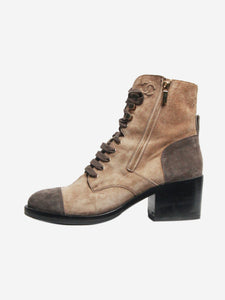 Chanel Taupe and grey suede ankle boots - size EU 41