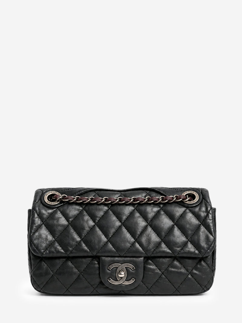 Black 2010 quilted leather flap shoulder bag Shoulder bags Chanel 