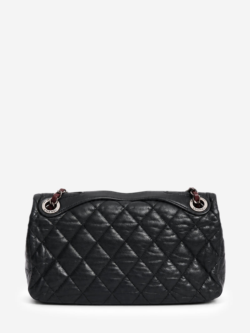 Black 2010 quilted leather flap shoulder bag Shoulder bags Chanel 