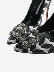 Manolo Blahnik Black and white geometric printed pumps - size EU 40