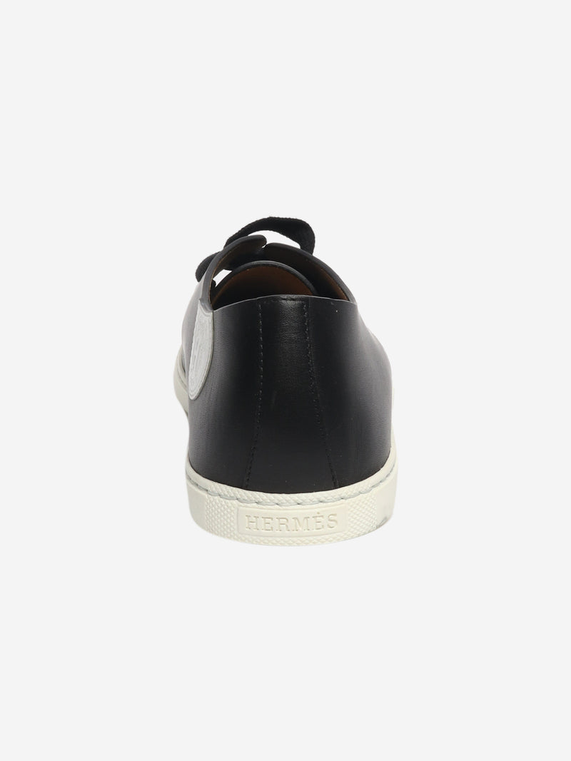 Black leather trainers - size EU 39 (UK 6) Trainers Hermes 