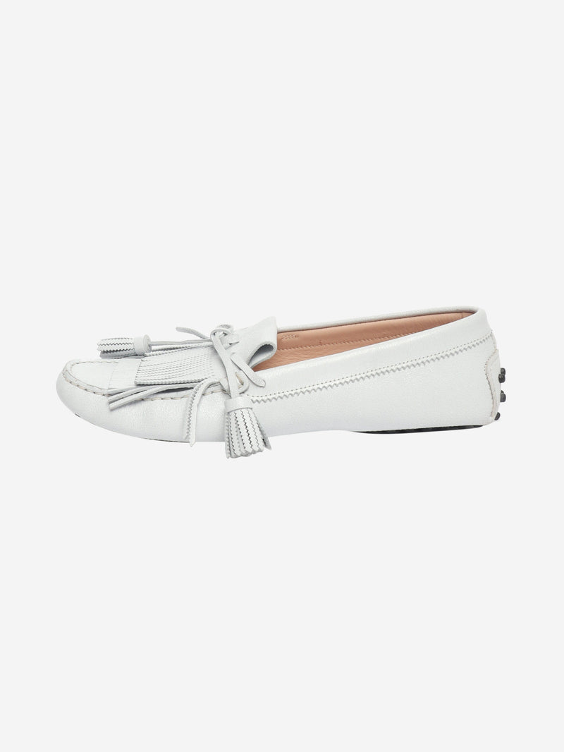 White tassle Gommino loafers - size EU 38.5 (UK 5.5) Flat Shoes Tods 